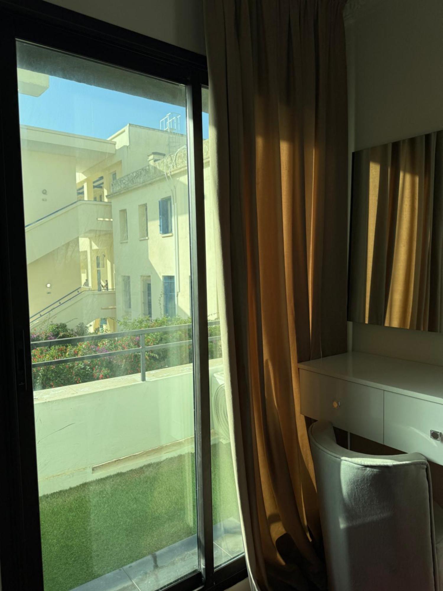 Crystal Boulevard Apartment Танжер Екстериор снимка