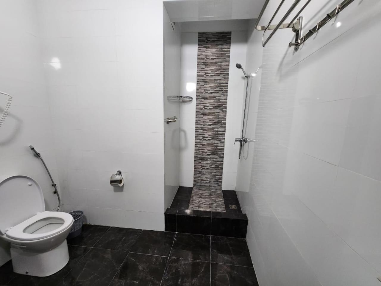 Crystal Boulevard Apartment Танжер Екстериор снимка